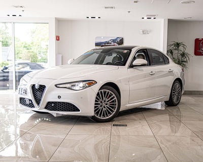 2017 Alfa Romeo Giulia Ti
