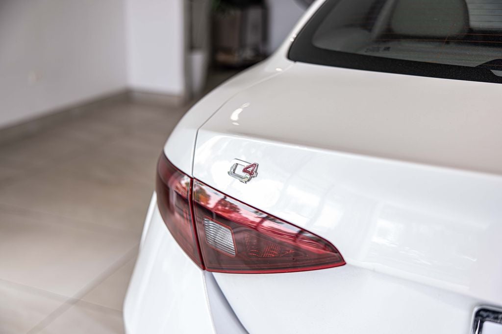 2017 Alfa Romeo Giulia Ti