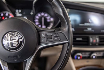 2017 Alfa Romeo Giulia Ti