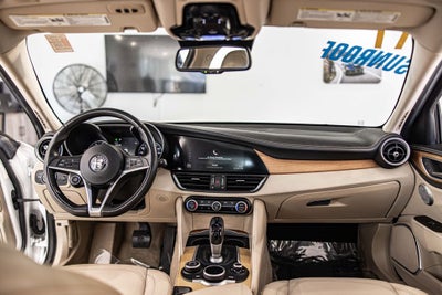 2017 Alfa Romeo Giulia Ti