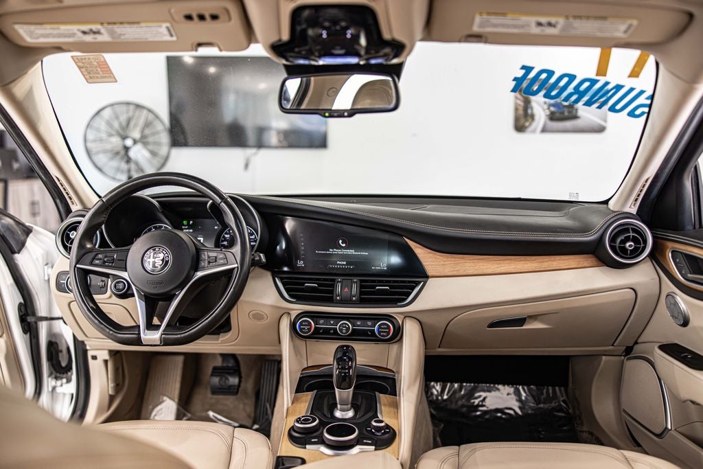 2017 Alfa Romeo Giulia Ti