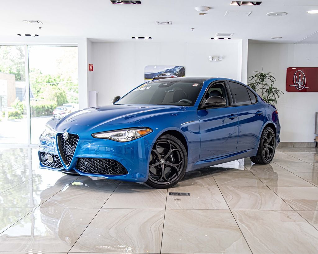 2023 Alfa Romeo Giulia Estrema