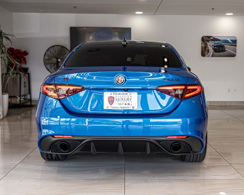 2023 Alfa Romeo Giulia Estrema