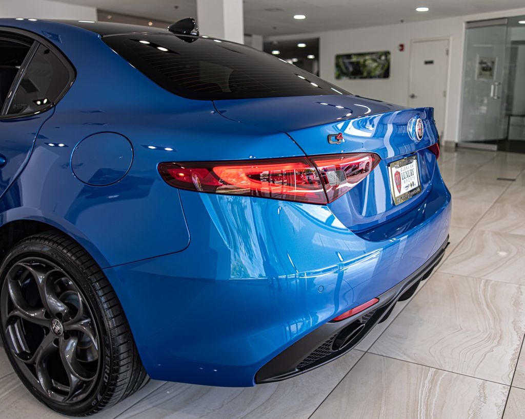 2023 Alfa Romeo Giulia Estrema