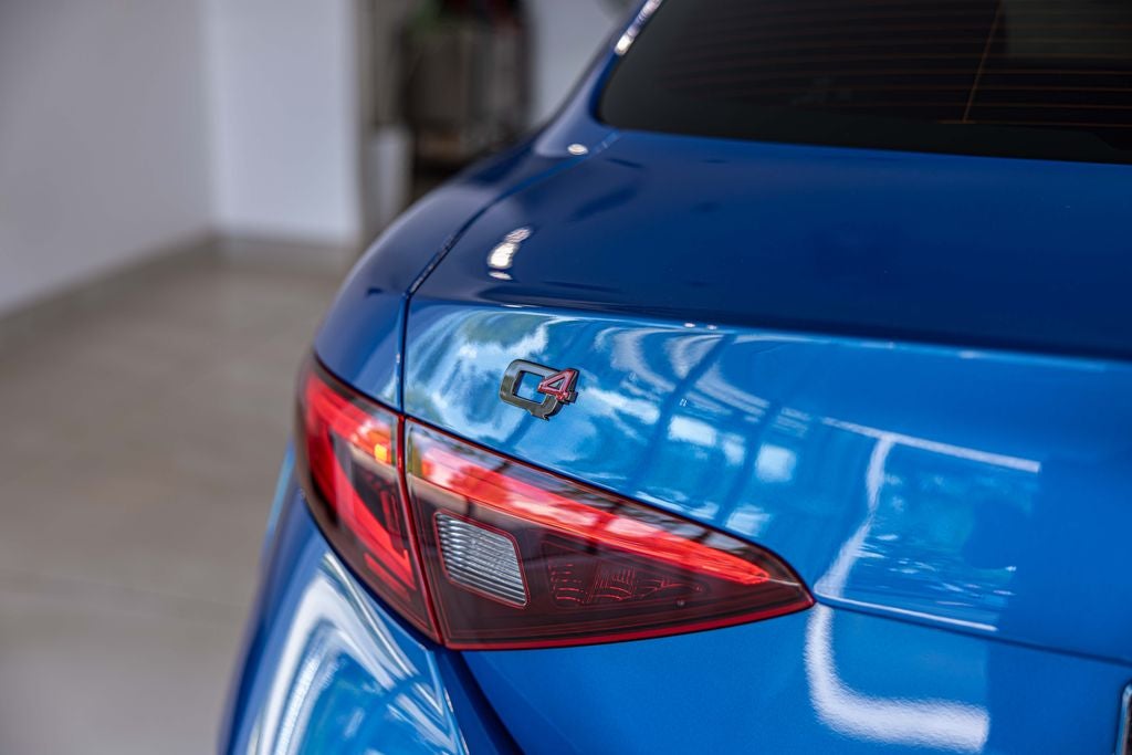 2023 Alfa Romeo Giulia Estrema