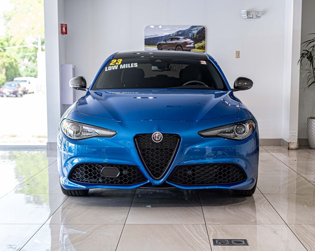 2023 Alfa Romeo Giulia Estrema