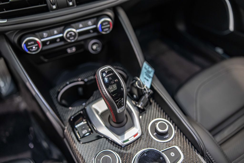 2023 Alfa Romeo Giulia Estrema