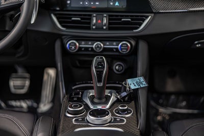 2023 Alfa Romeo Giulia Estrema