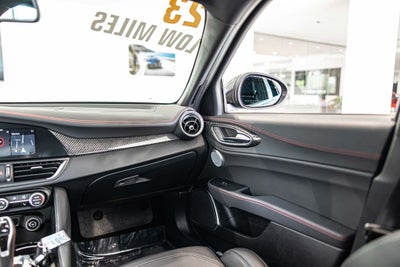 2023 Alfa Romeo Giulia Estrema