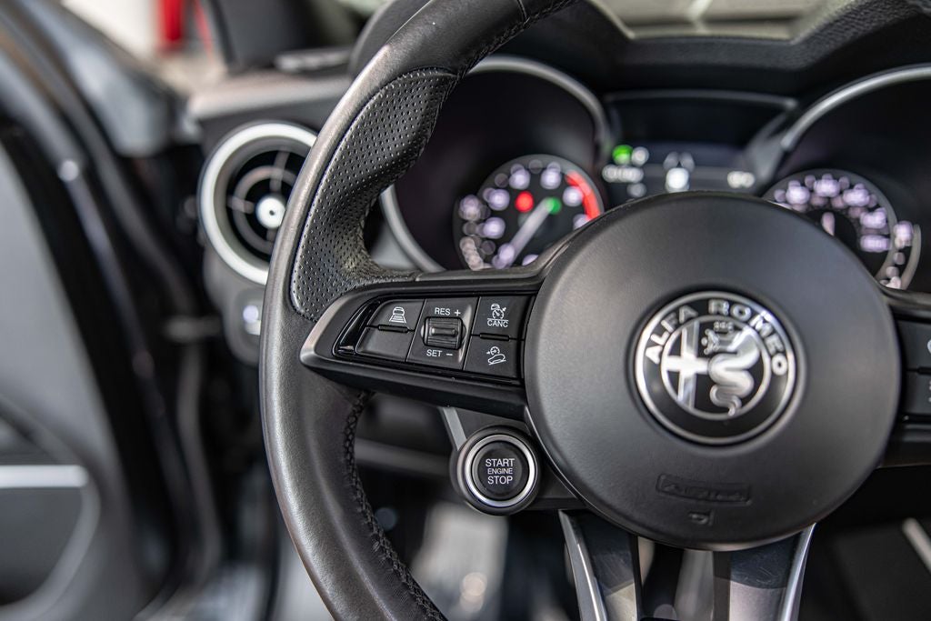 2022 Alfa Romeo Stelvio Ti