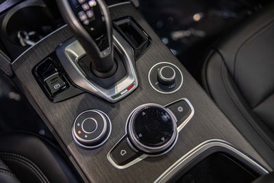 2022 Alfa Romeo Stelvio Ti