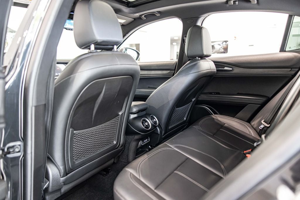 2022 Alfa Romeo Stelvio Ti