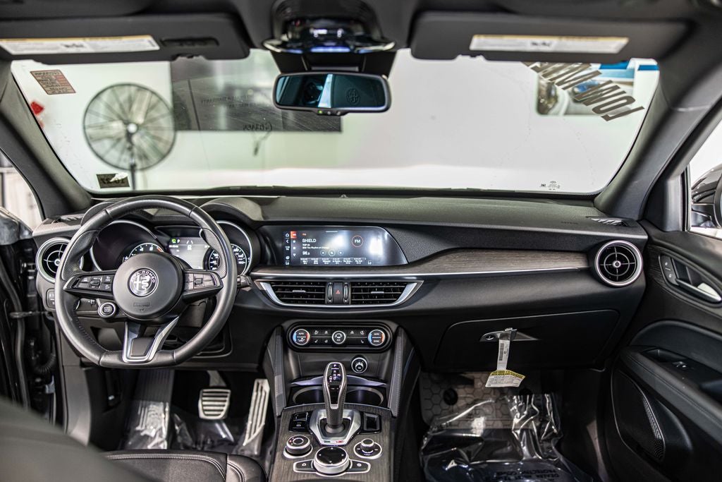 2022 Alfa Romeo Stelvio Ti