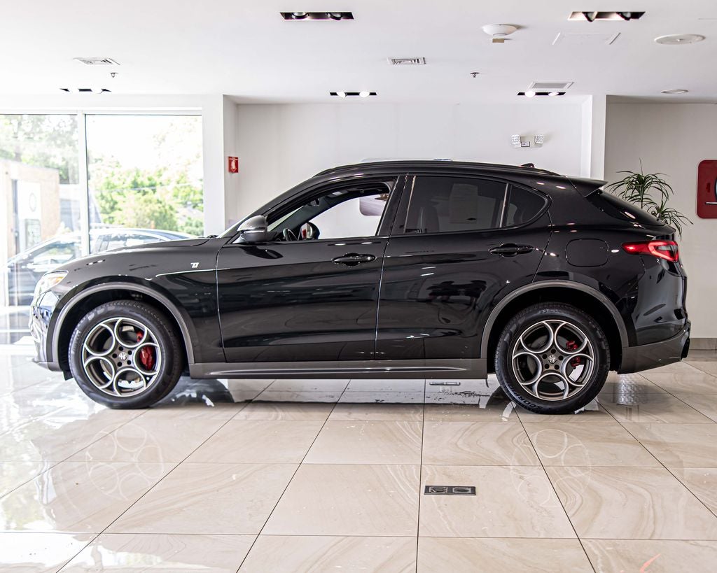2022 Alfa Romeo Stelvio Ti