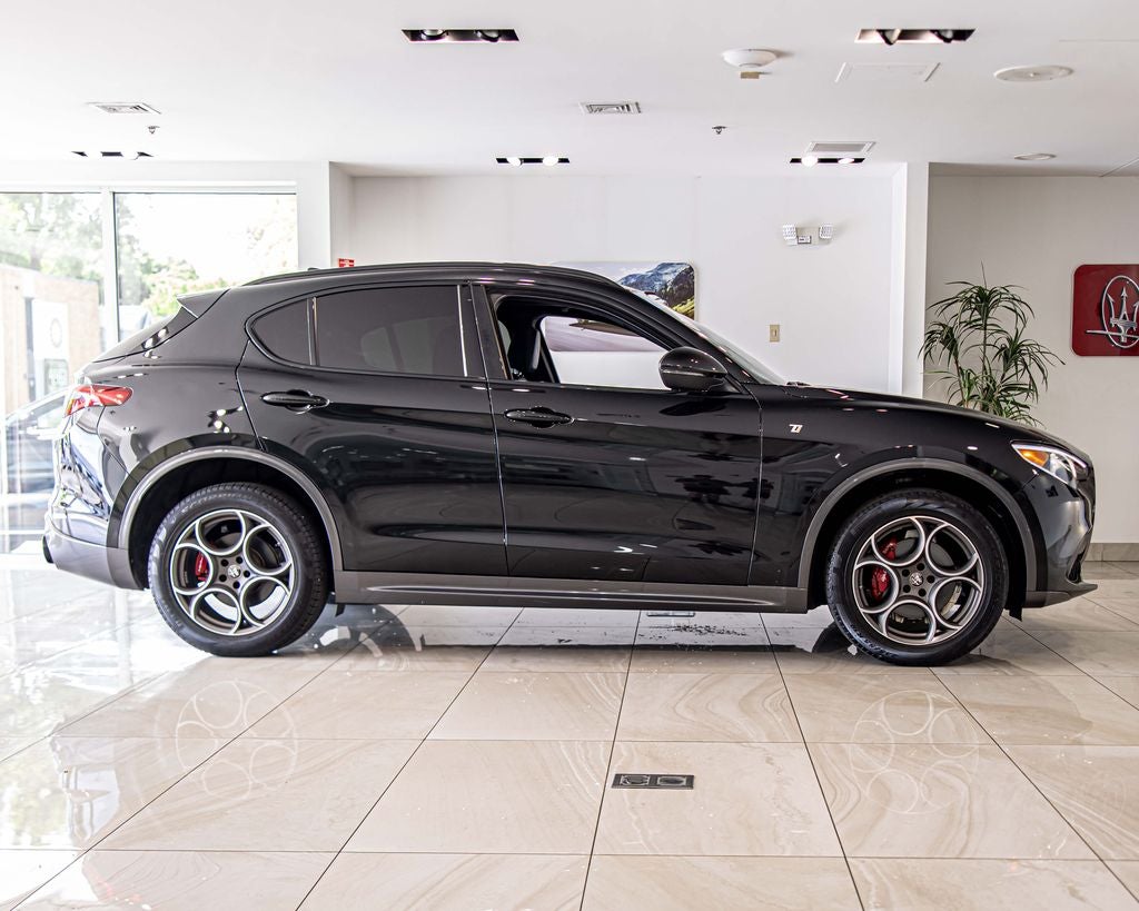 2022 Alfa Romeo Stelvio Ti