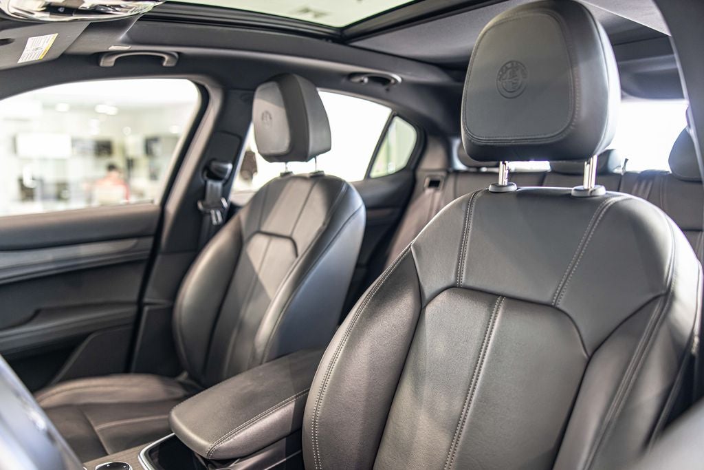 2023 Alfa Romeo Stelvio Ti