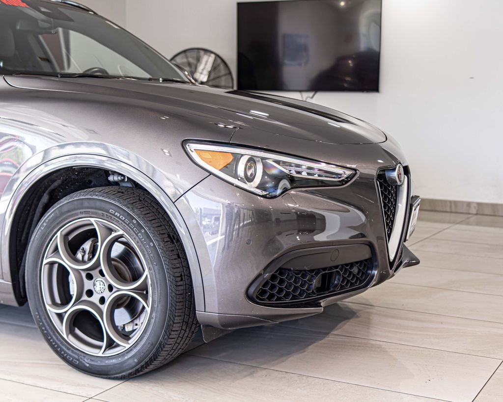 2023 Alfa Romeo Stelvio Ti