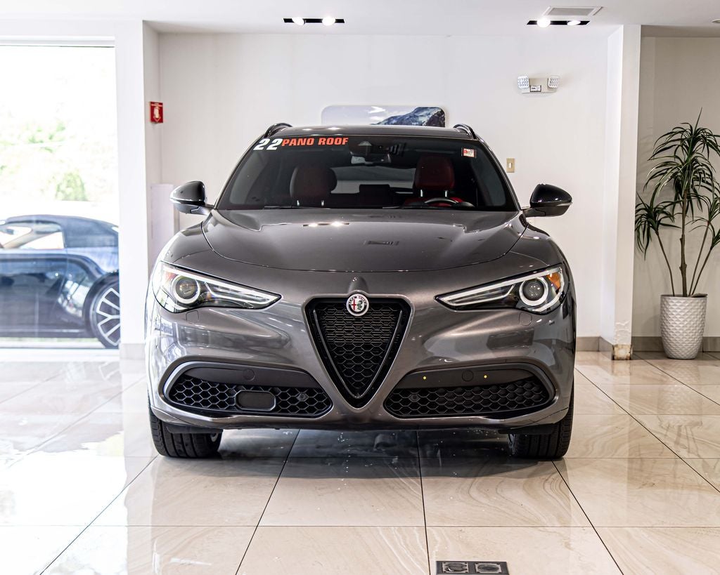 2022 Alfa Romeo Stelvio Veloce
