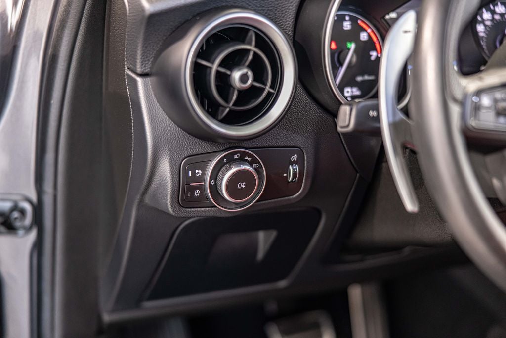 2022 Alfa Romeo Stelvio Veloce