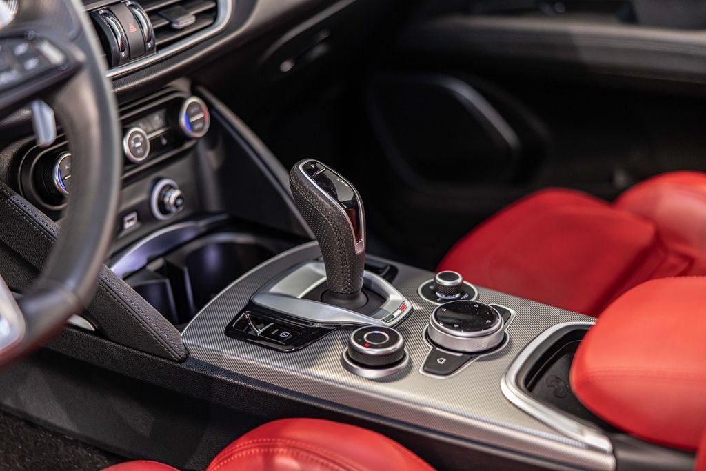 2022 Alfa Romeo Stelvio Veloce