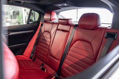 2022 Alfa Romeo Stelvio Veloce