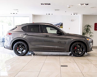 2022 Alfa Romeo Stelvio Veloce