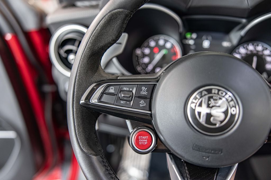 2023 Alfa Romeo Stelvio Quadrifoglio