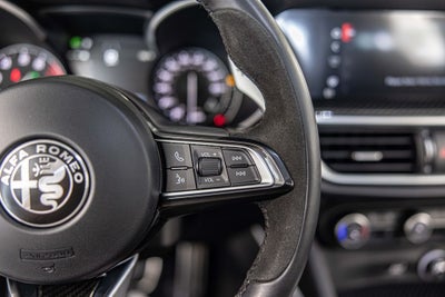 2023 Alfa Romeo Stelvio Quadrifoglio