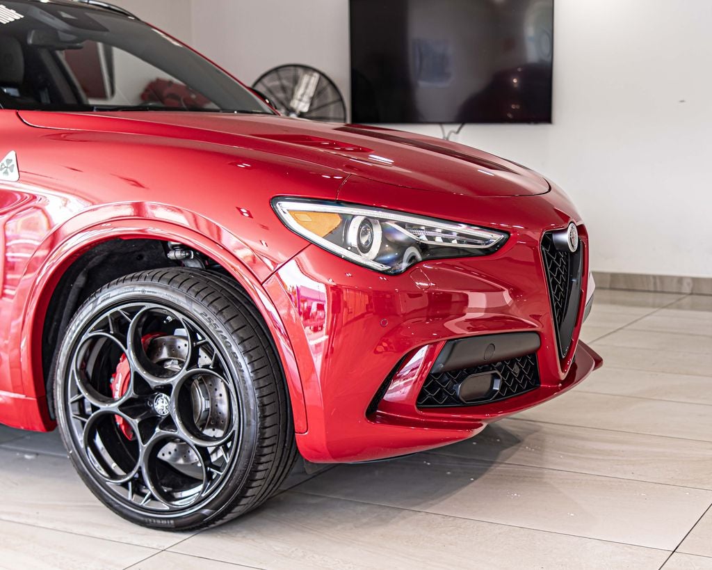 2023 Alfa Romeo Stelvio Quadrifoglio