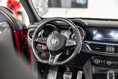 2023 Alfa Romeo Stelvio Quadrifoglio