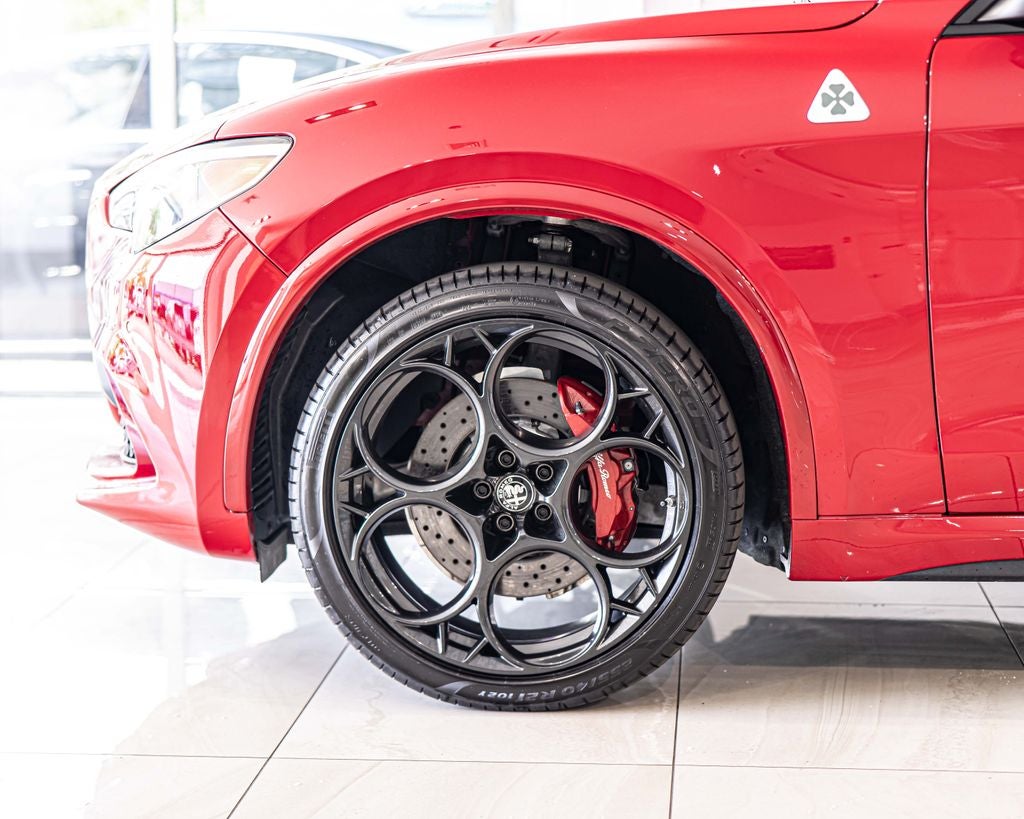 2023 Alfa Romeo Stelvio Quadrifoglio