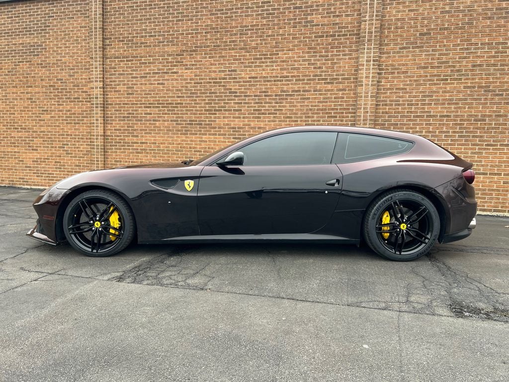 2012 Ferrari FF Base V12