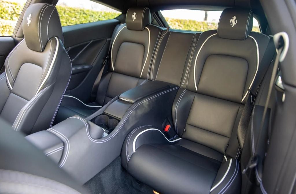 2012 Ferrari FF Base V12