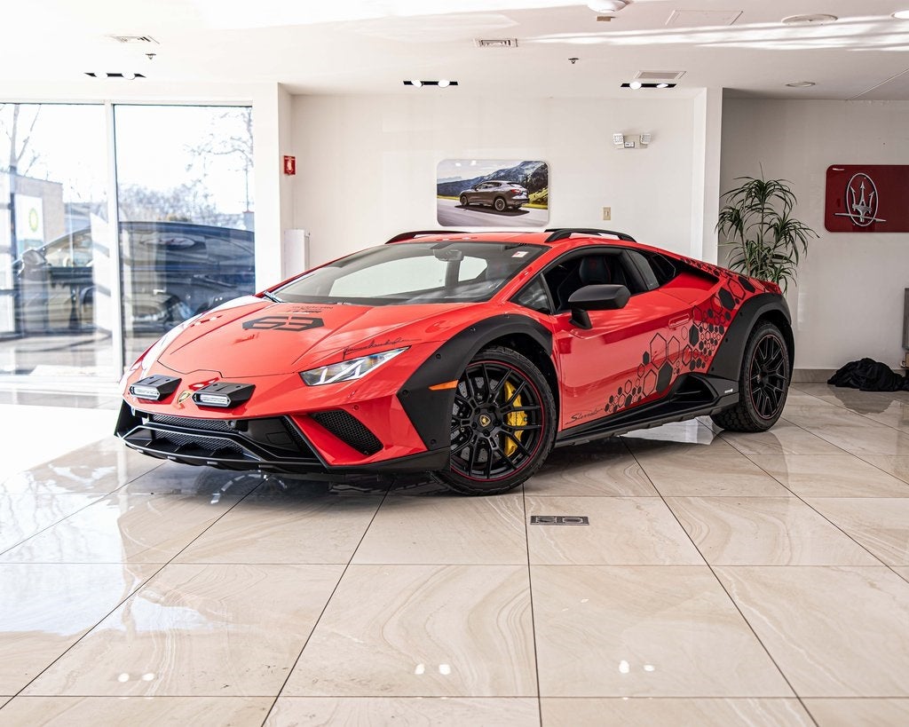 2023 Lamborghini Huracan Sterrato Base