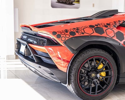 2023 Lamborghini Huracan Sterrato Base