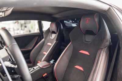 2023 Lamborghini Huracan Sterrato Base