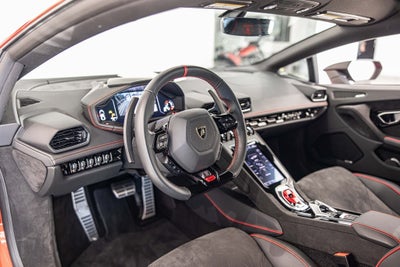2023 Lamborghini Huracan Sterrato Base