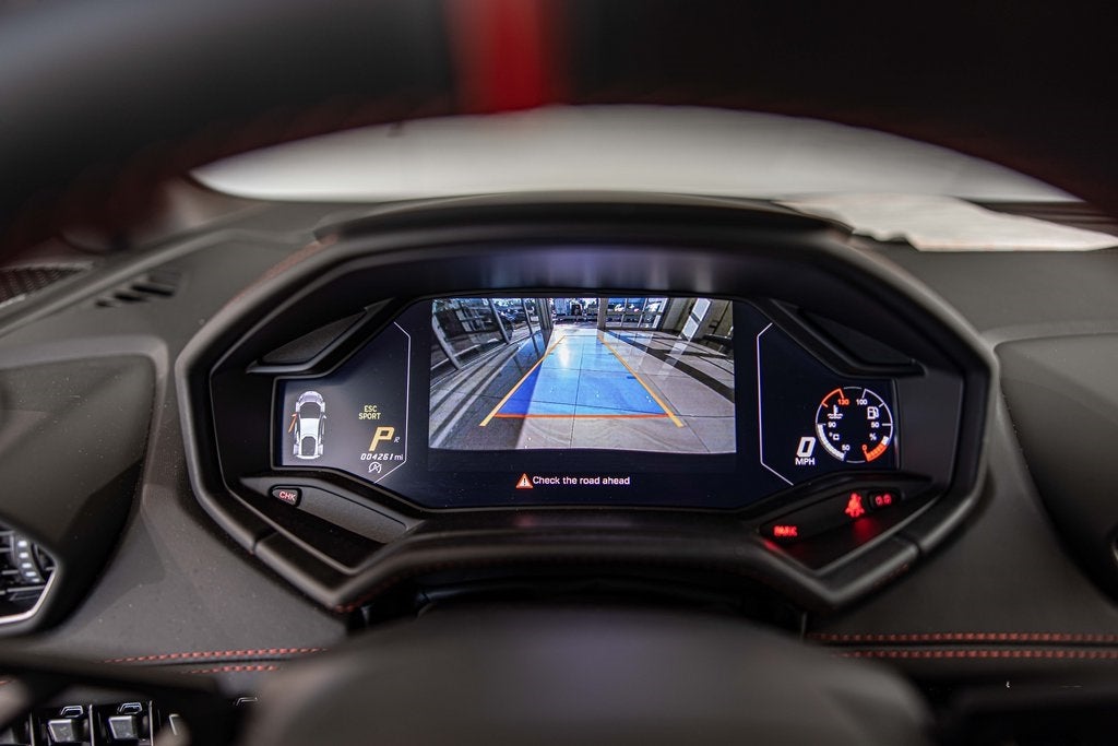 2023 Lamborghini Huracan Sterrato Base