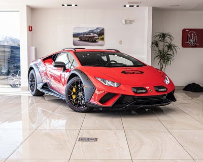 2023 Lamborghini Huracan Sterrato Base