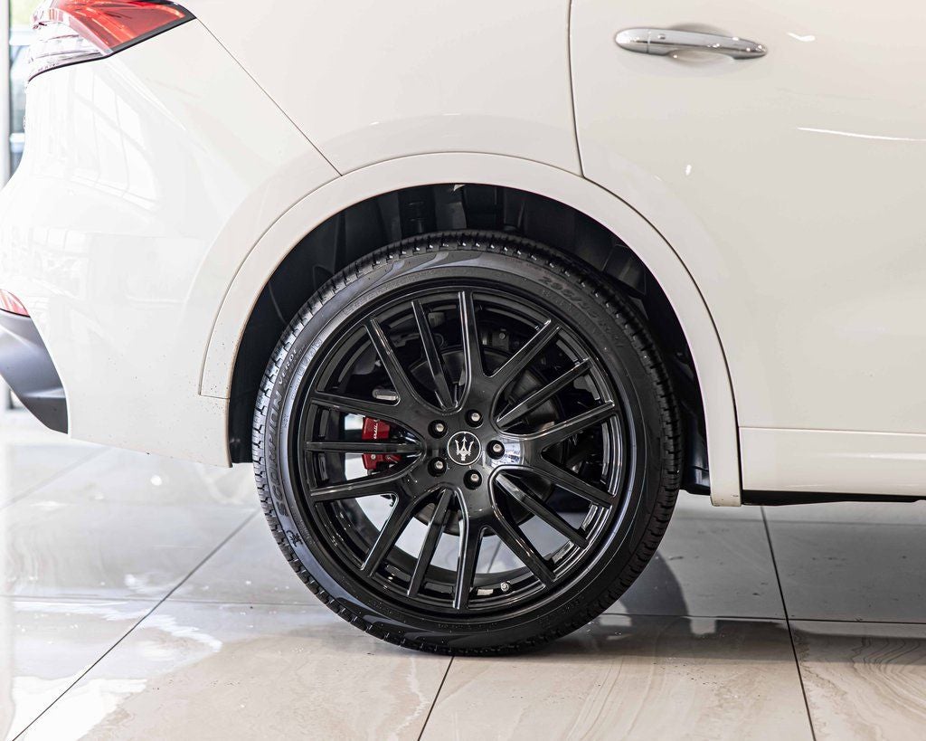 2024 Maserati Levante Modena