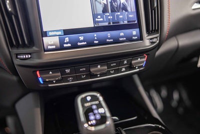 2024 Maserati Levante Modena