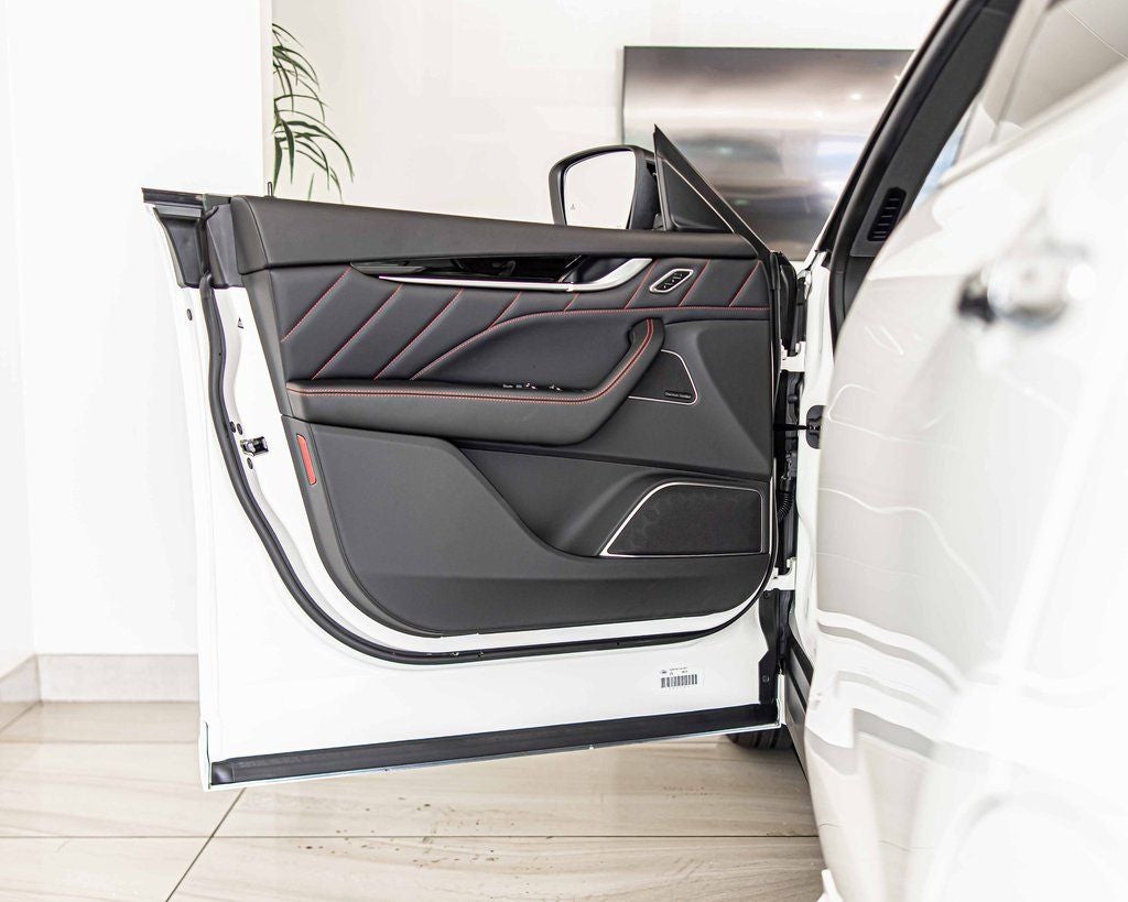 2024 Maserati Levante Modena