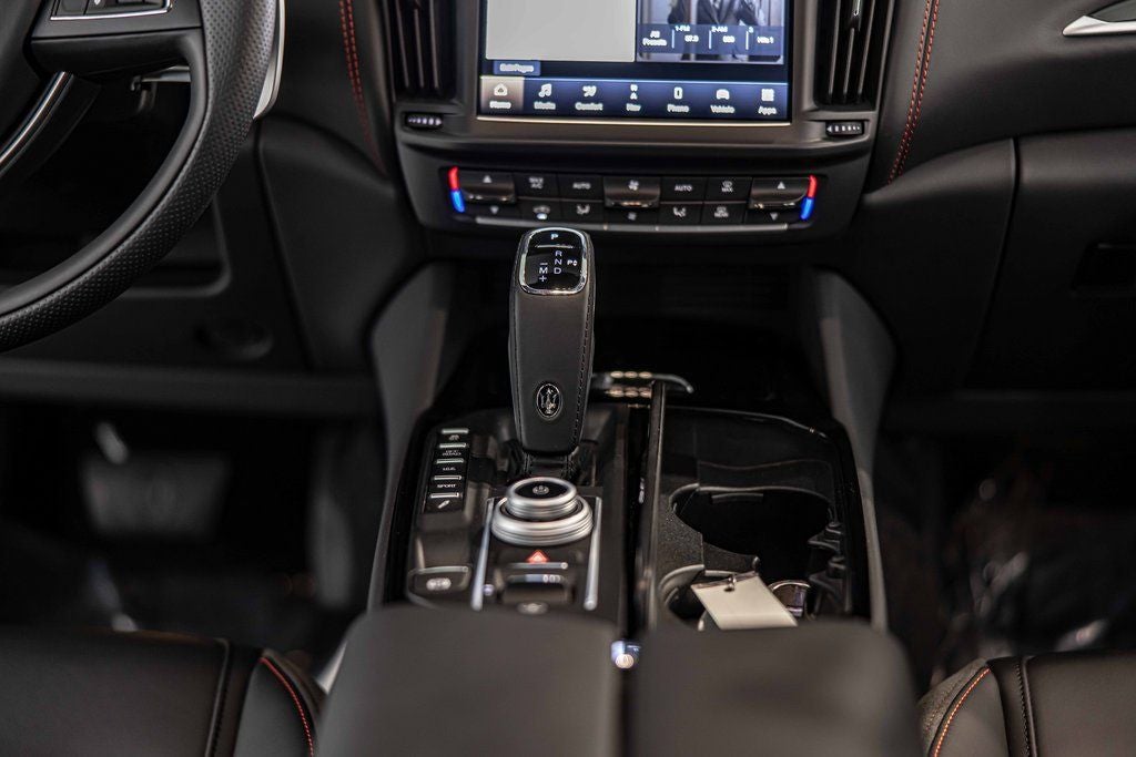 2024 Maserati Levante Modena