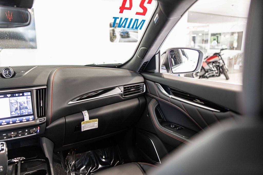 2024 Maserati Levante Modena