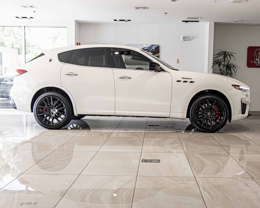 2024 Maserati Levante Modena