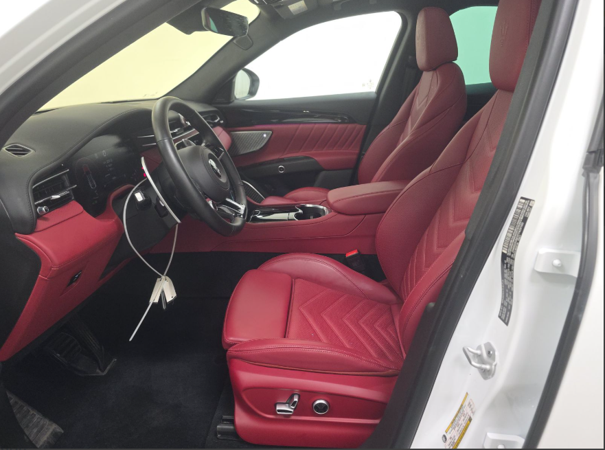 2023 Maserati Grecale Modena