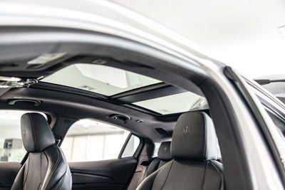 2023 Maserati Grecale Modena