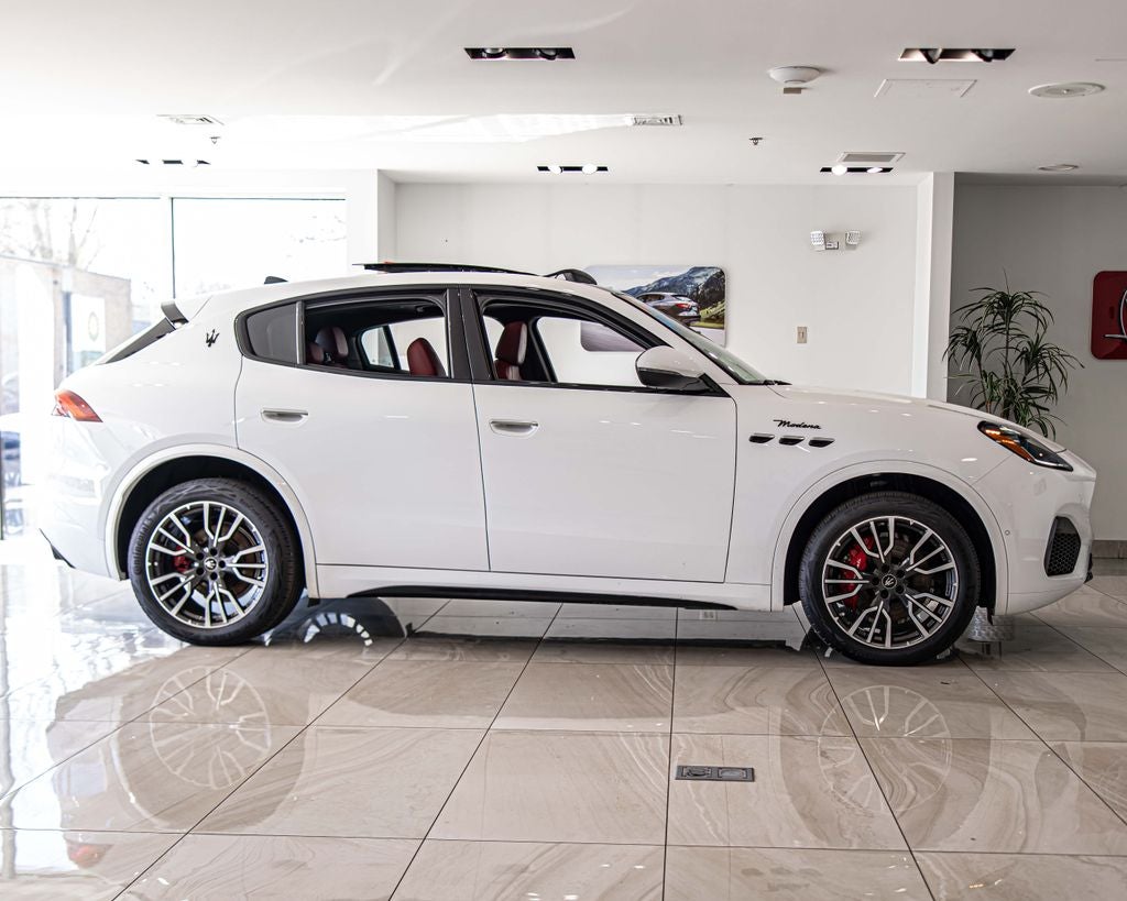 2023 Maserati Grecale Modena