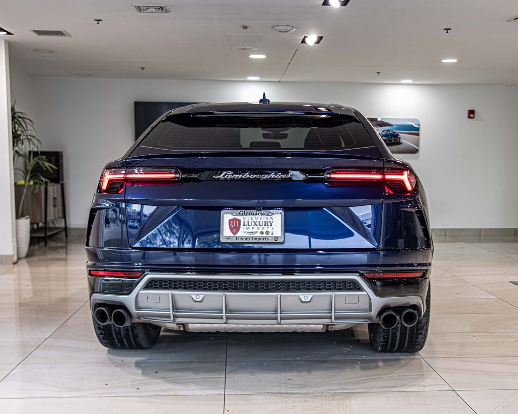 2020 Lamborghini Urus Base