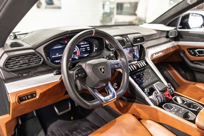 2020 Lamborghini Urus Base